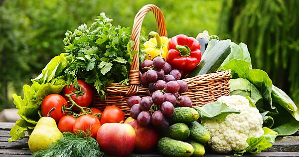 Cesto di frutta e verdura