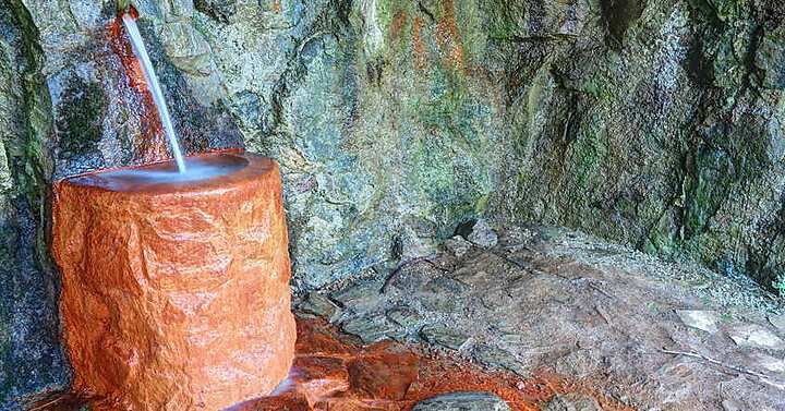sorgente acqua ferruginosa